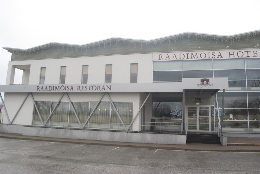 Raadimoisa Hotel